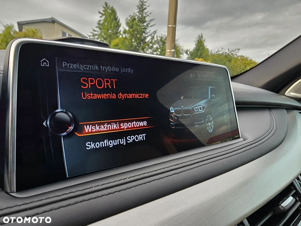 BMW X5 M M50d Sport-Aut - 31