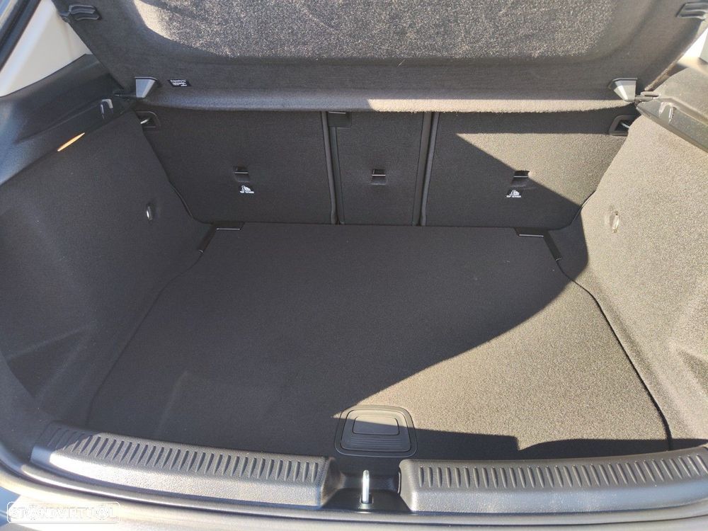 Mercedes-Benz A 200 Standard - 29