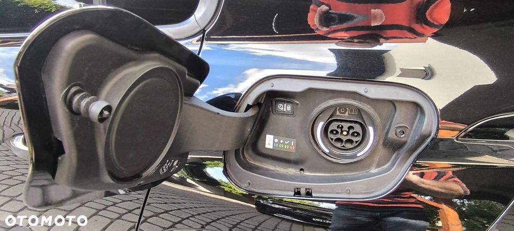 Peugeot 308 1.6 Hybrid PHEV Allure Pack EAT8 - 18