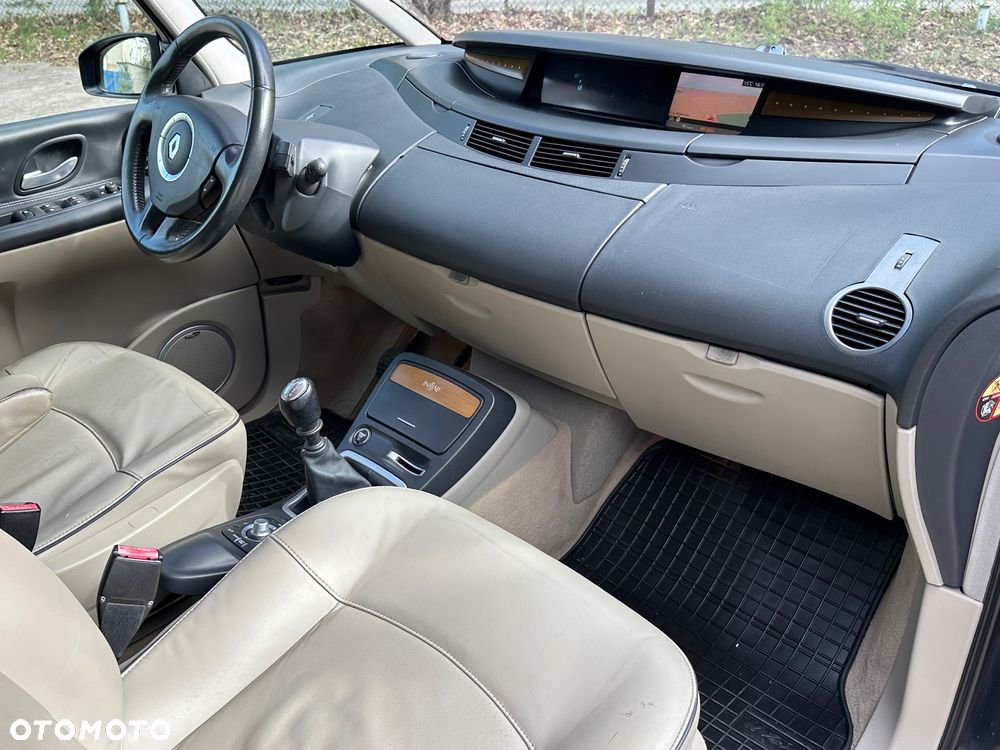 Renault Grand Espace 2.0 dCi FAP Initiale - 21