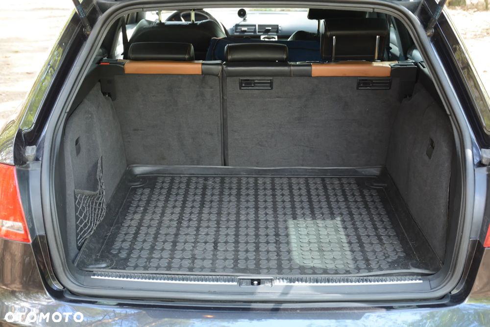 Audi A4 Avant 2.0 TDI DPF multitronic - 13