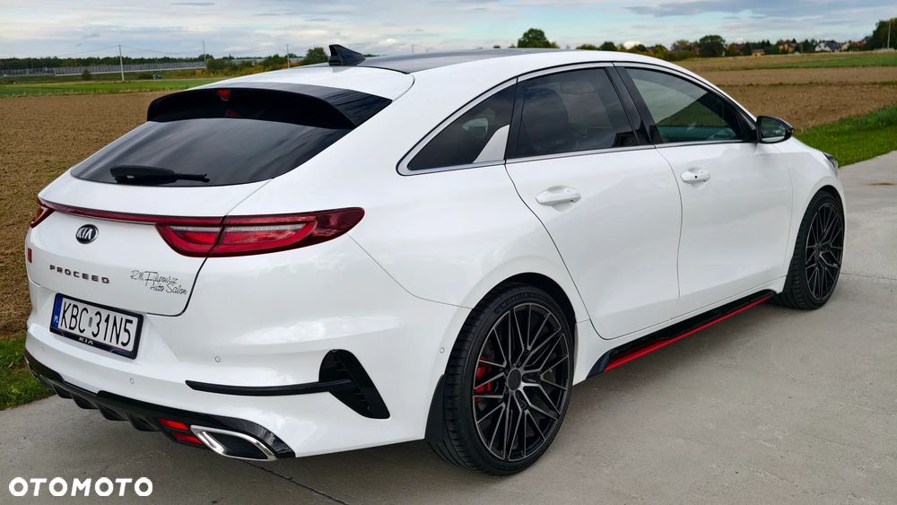 Kia ProCeed 1.6 T-GDI GT DCT - 5