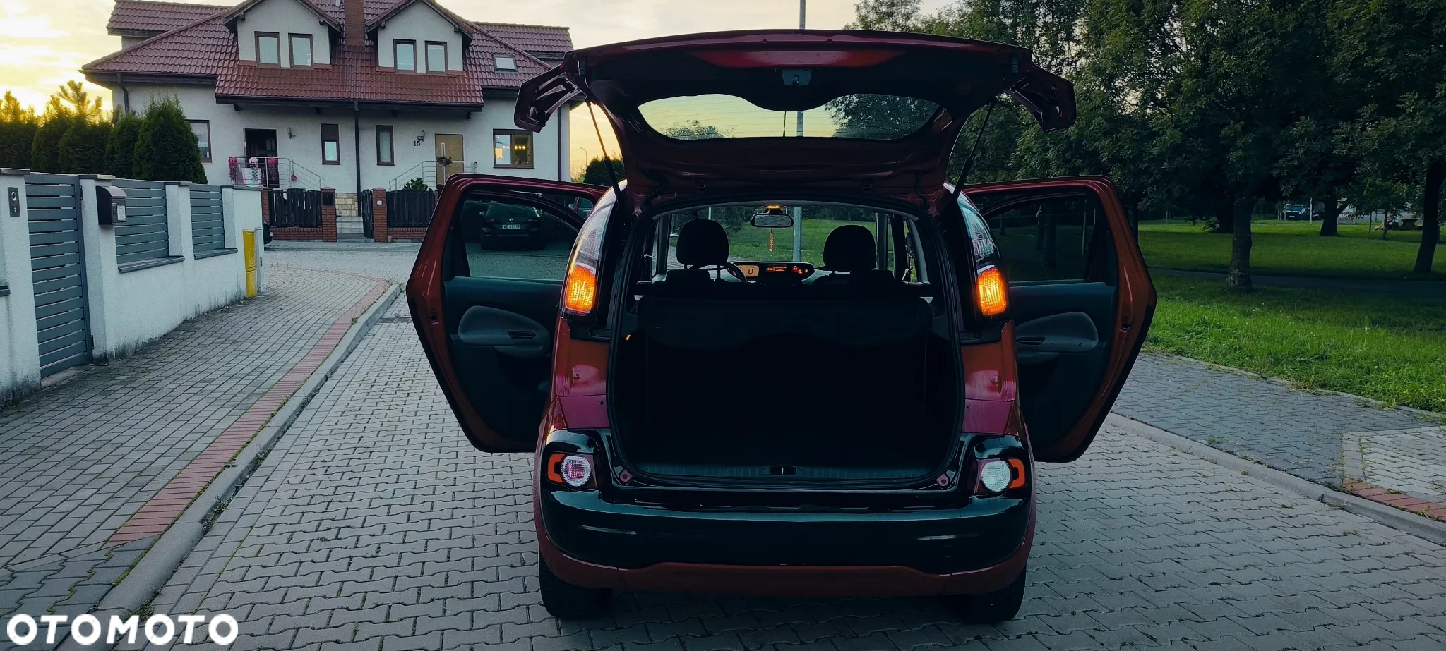 Citroën C3 Picasso 1.6 HDi Seduction - 16
