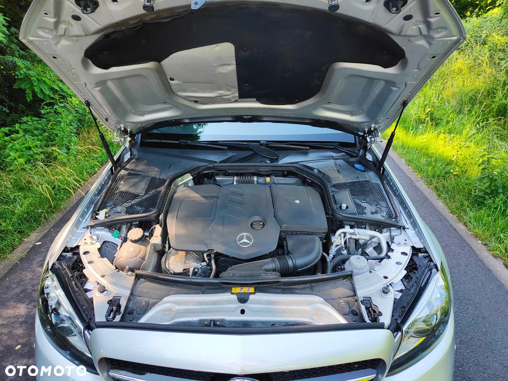 Mercedes-Benz Klasa C 300 de 9G-TRONIC AMG Line - 21
