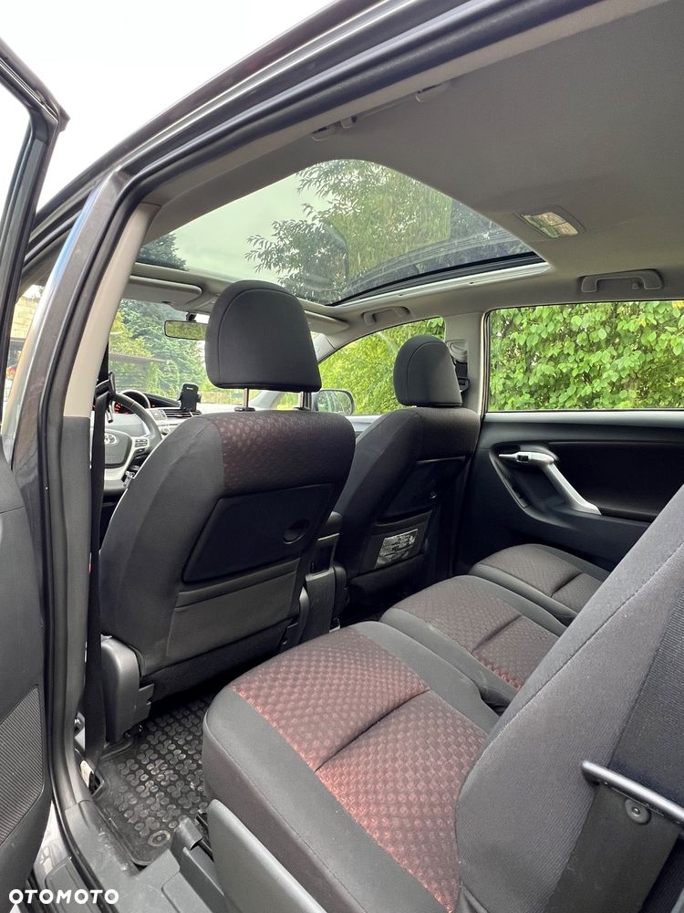 Toyota Verso 2.0 D-4D Premium - 6