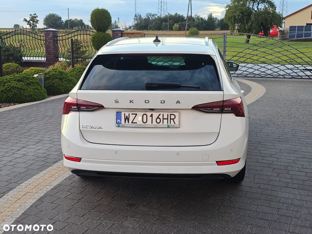 Skoda Octavia 2.0 TDI Style DSG - 6