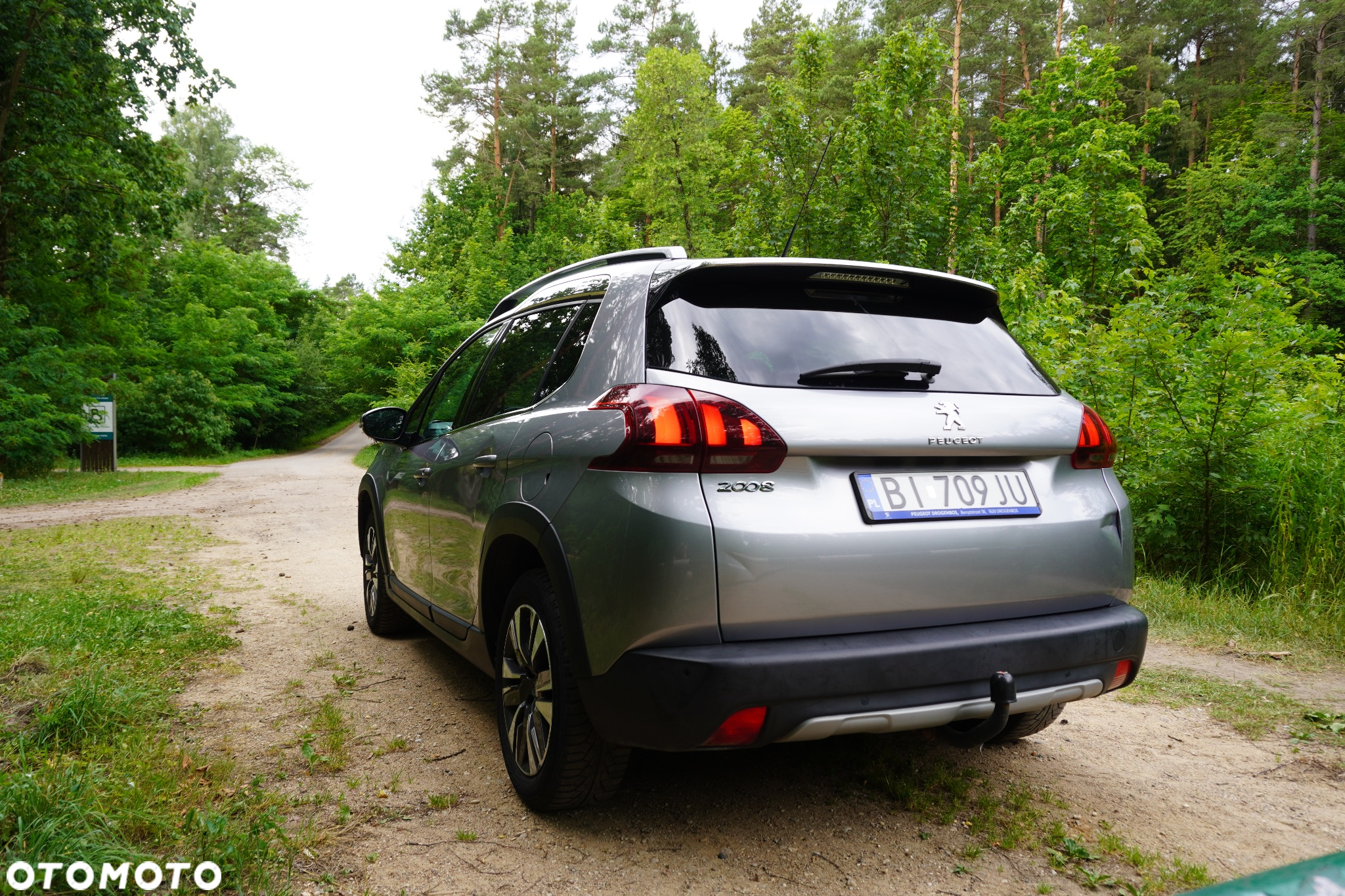 Peugeot 2008 1.2 Pure Tech Allure S&S EAT6 - 16