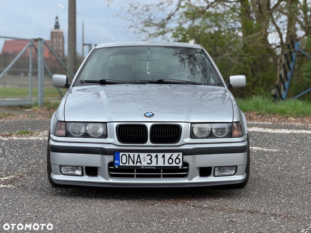 BMW Seria 3 318ti - 2