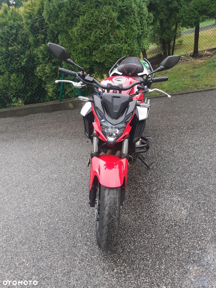 Honda CB - 10