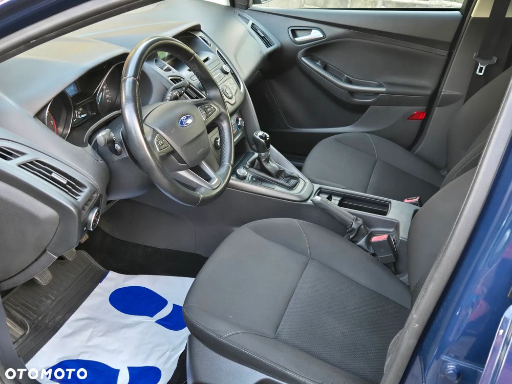 Ford Focus - 20