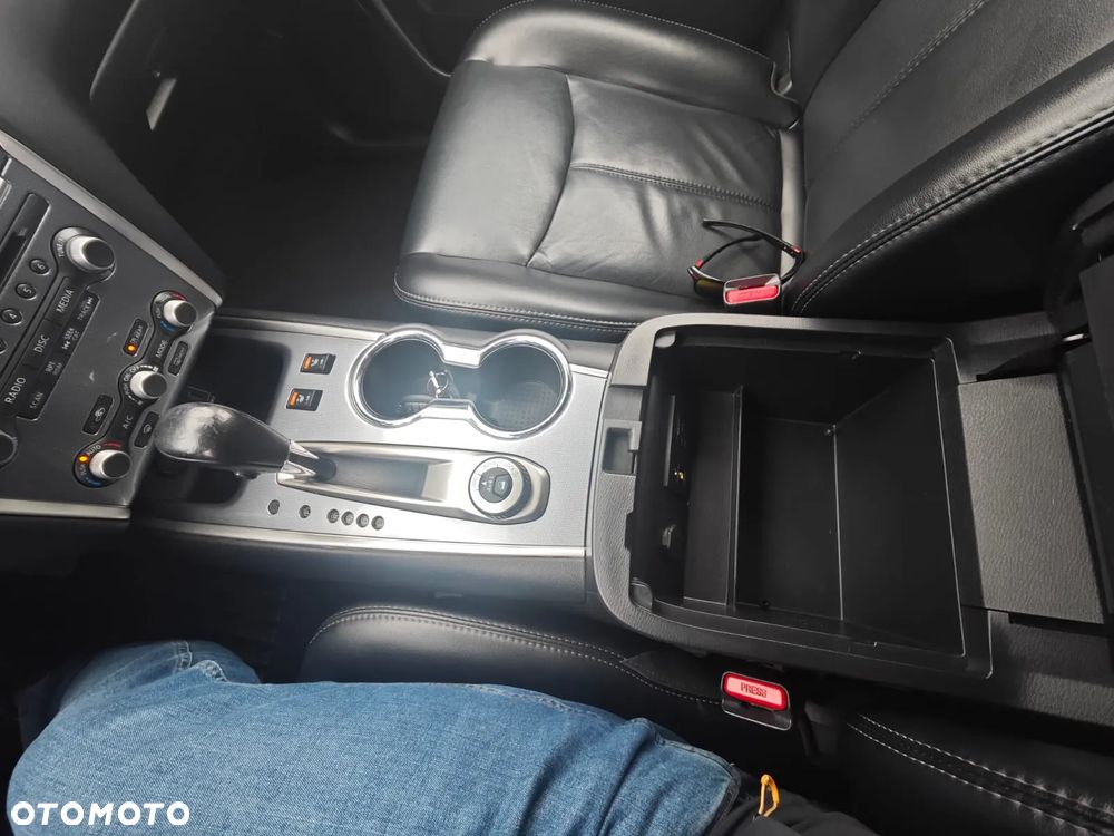 Nissan Pathfinder - 13