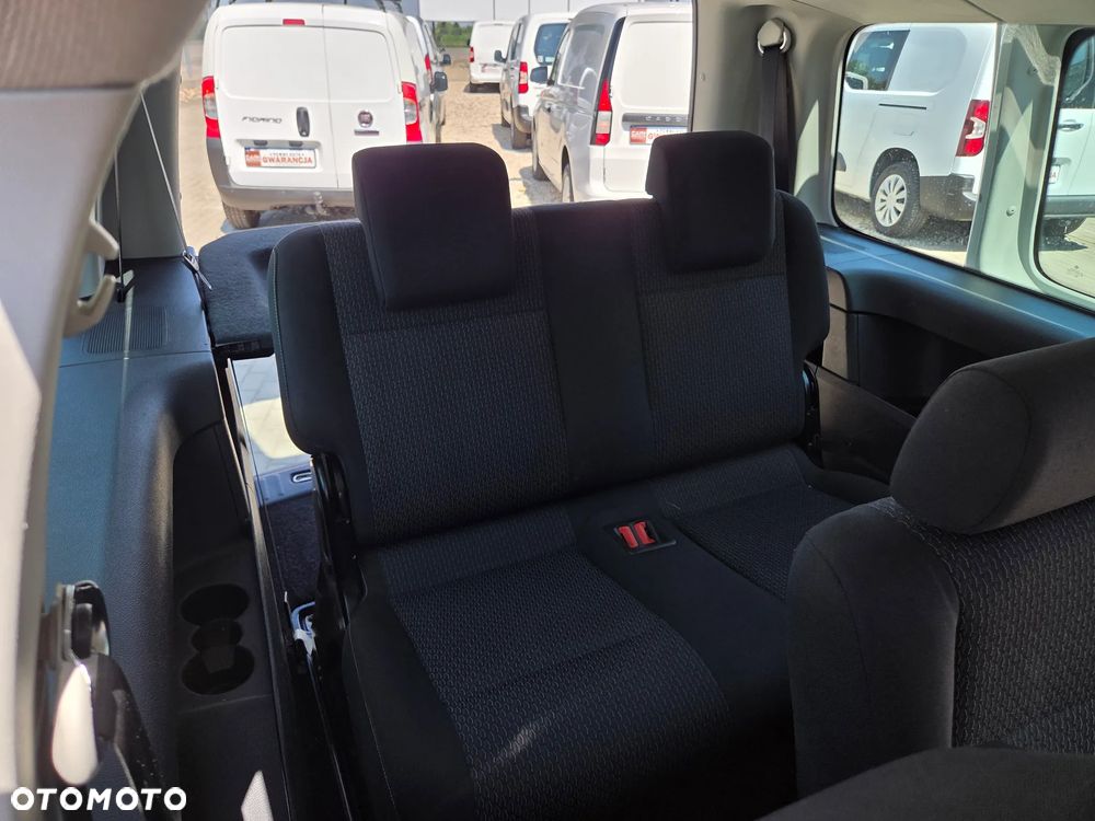 Volkswagen Caddy Maxi 2.0 TDI Comfortline - 21