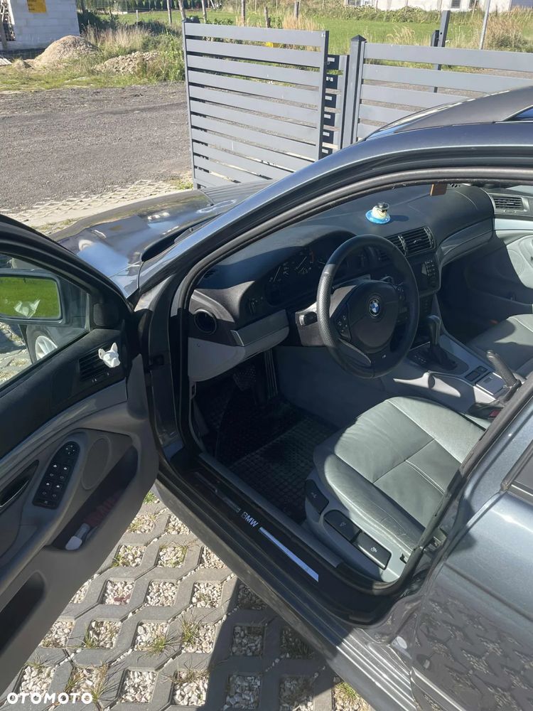 BMW Seria 5 - 10