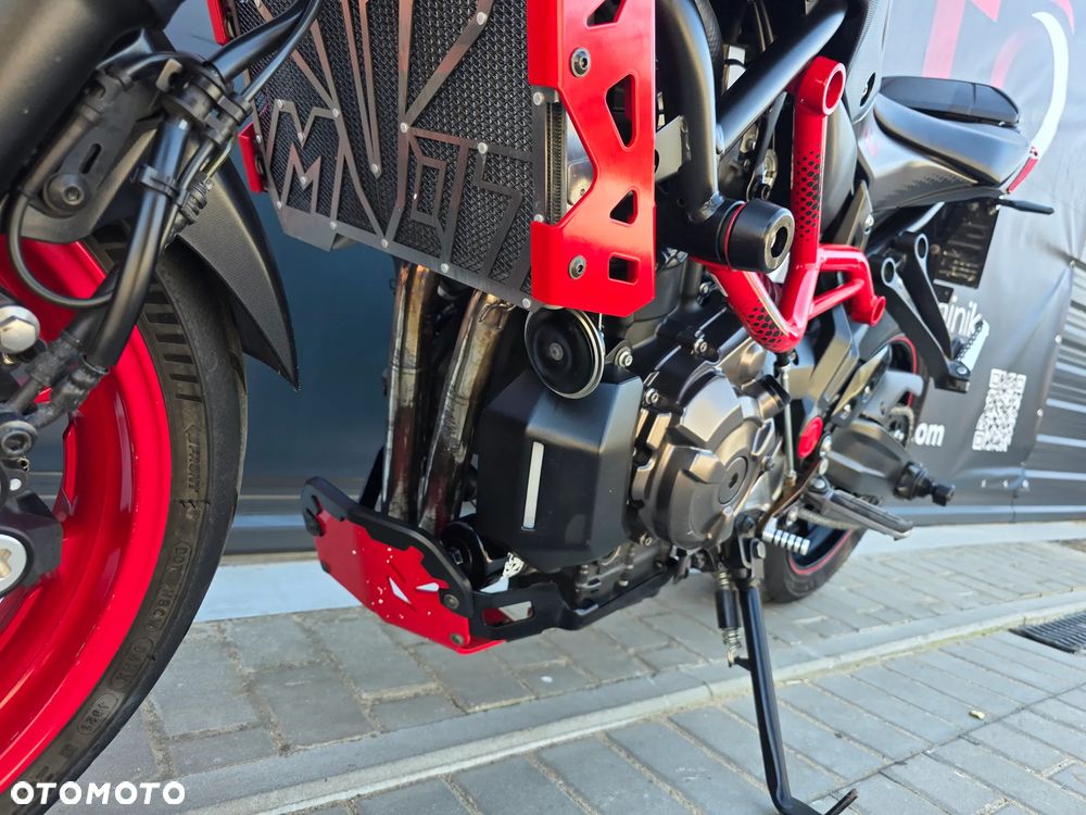 Yamaha MT - 14