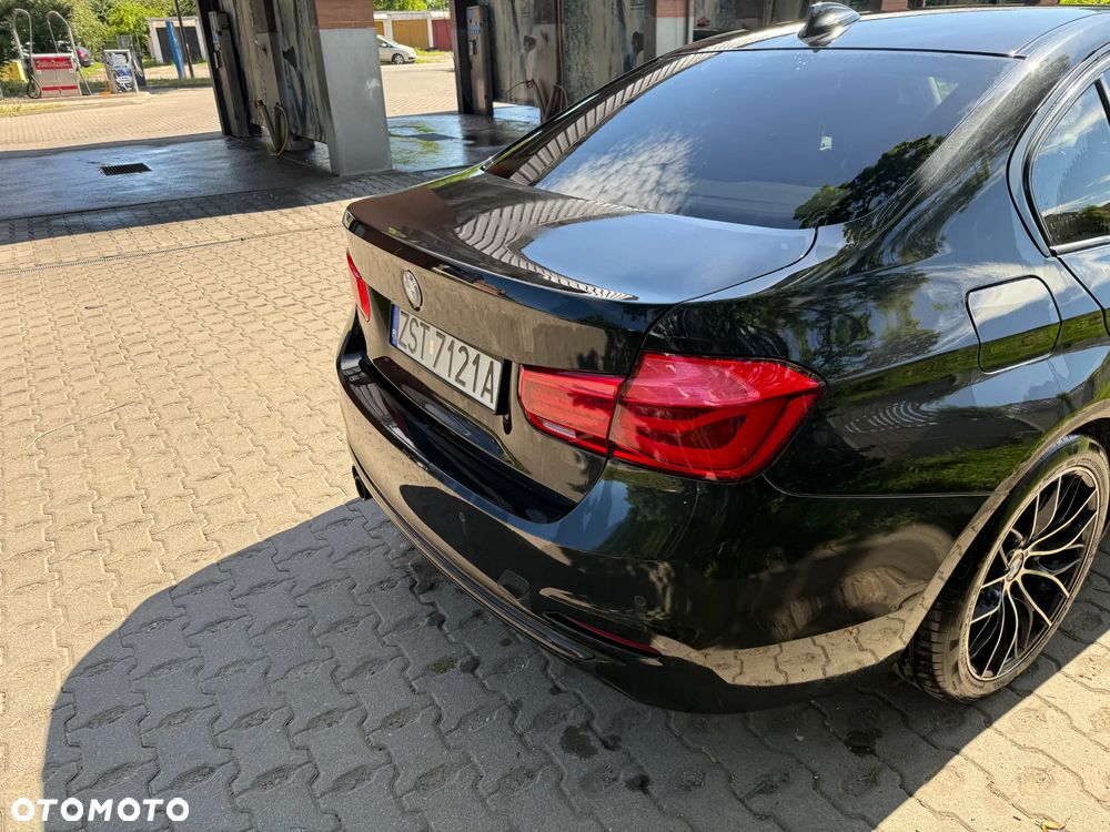 BMW Seria 3 320d Efficient Dynamics - 10