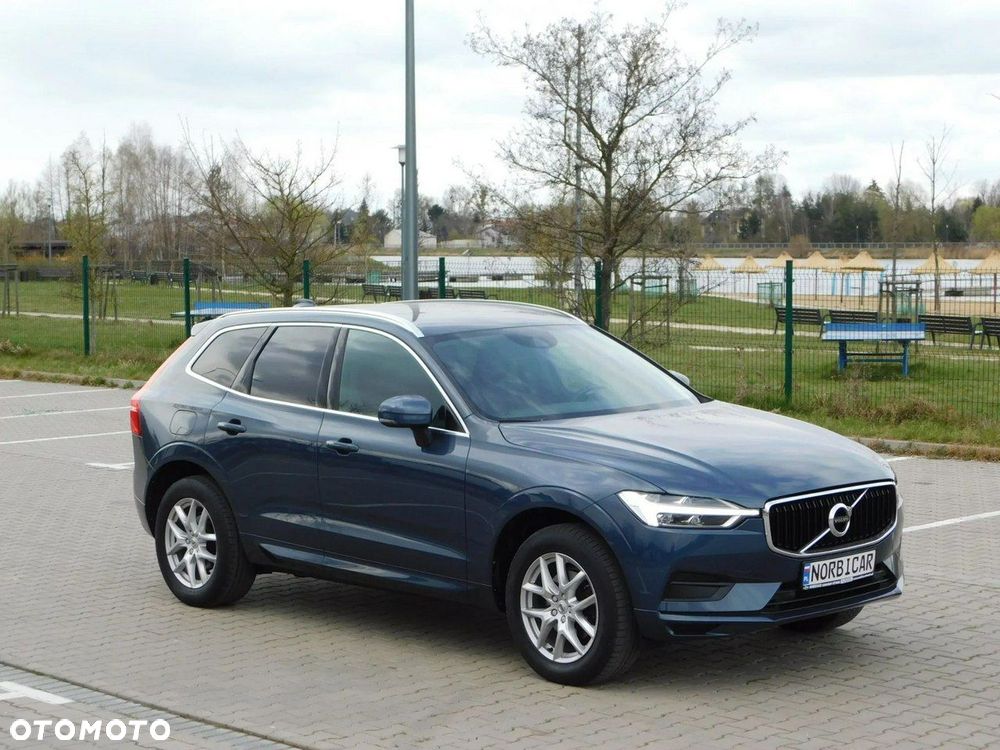 Volvo XC 60 D4 Momentum Pro - 2