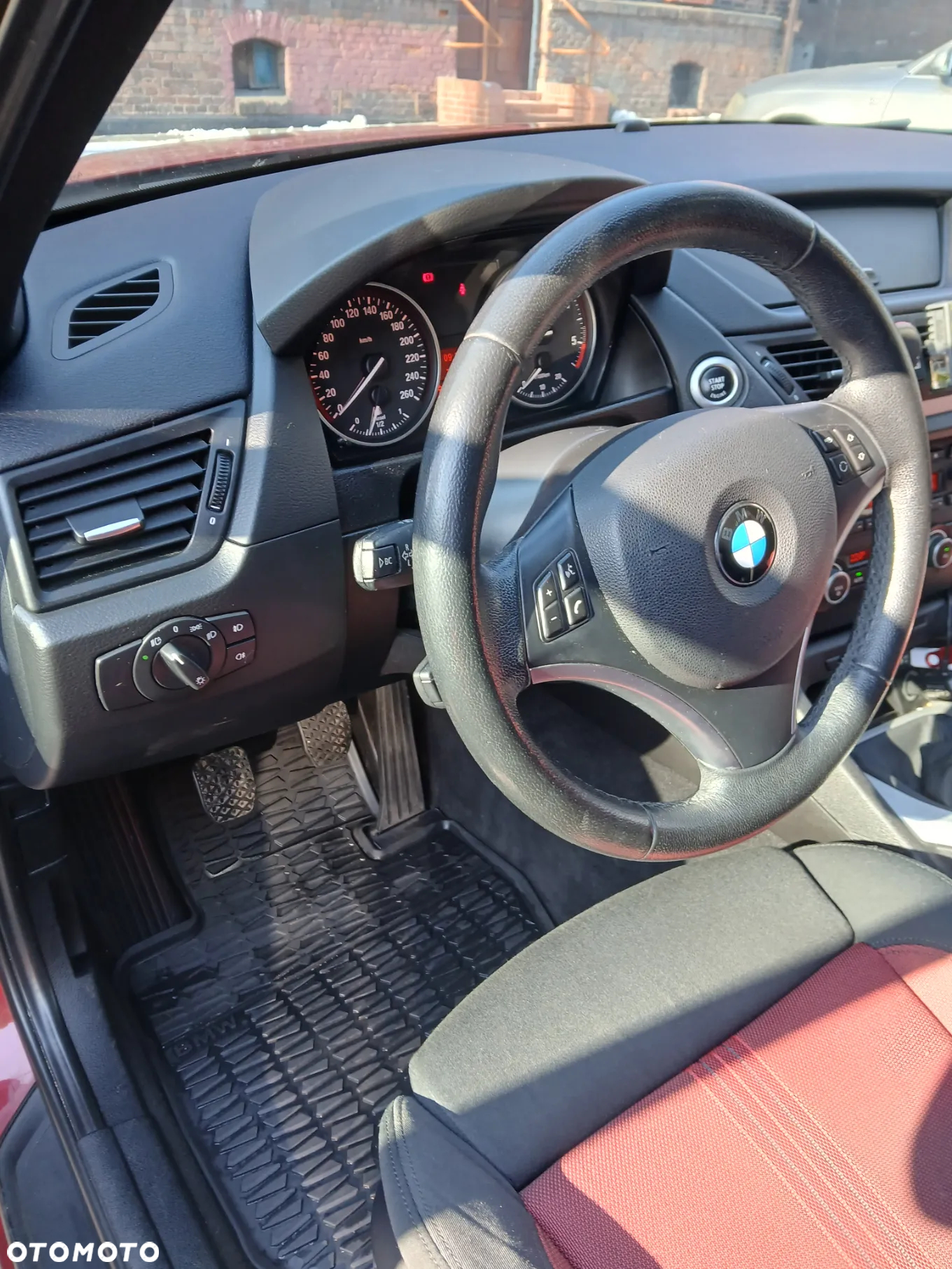 BMW X1 xDrive20d - 23