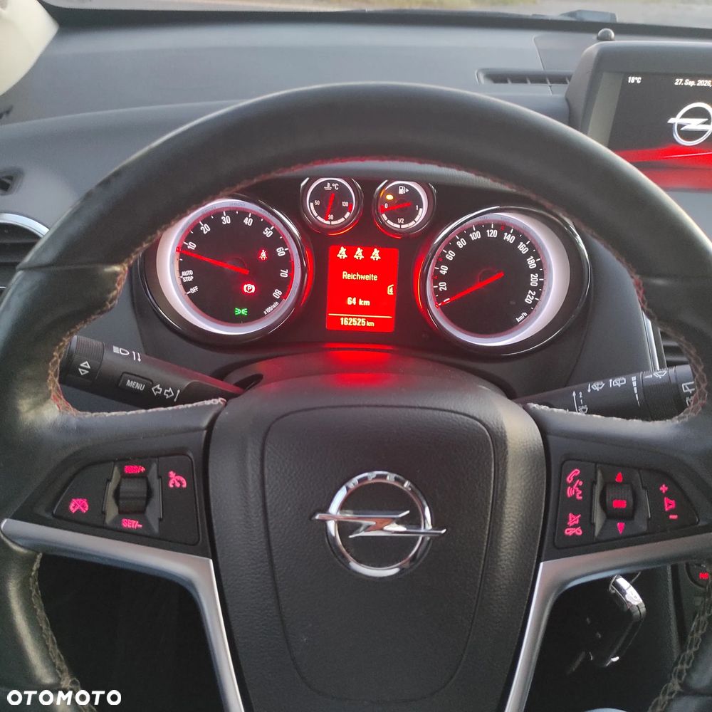 Opel Meriva 1.4 T Cosmo - 24