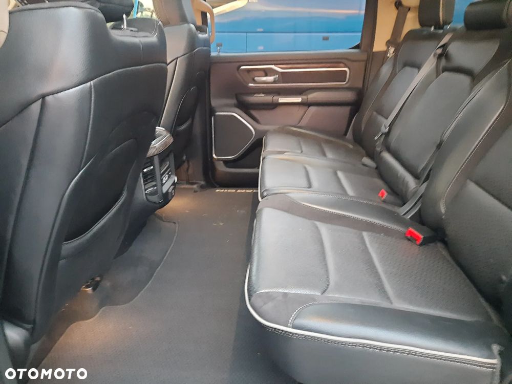 RAM 1500 5.7 Crew Cab Laramie - 23