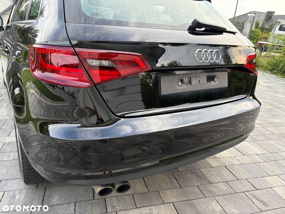 Audi A3 Sportback 1.4 TFSI Ambiente - 28