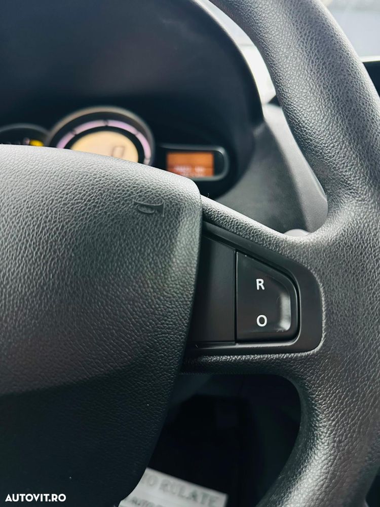 Renault Megane 1.6 16V 110 Dynamique - 25