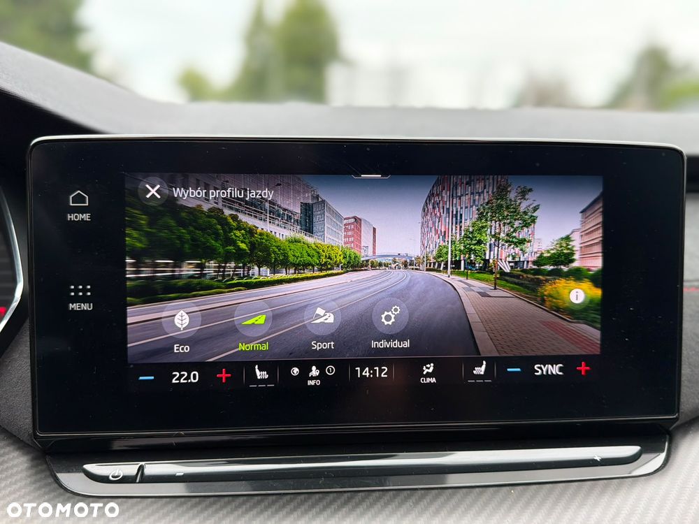 Skoda Octavia 2.0 TDI DSG RS - 29