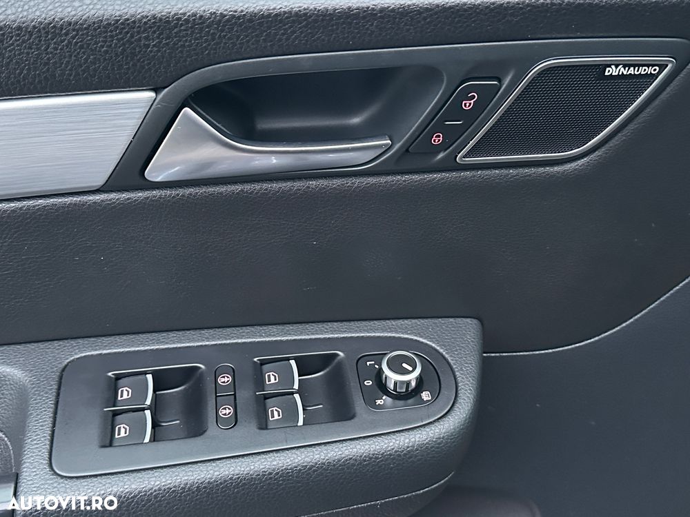 Volkswagen Sharan 2.0 TDI DSG Highline Black Style - 20