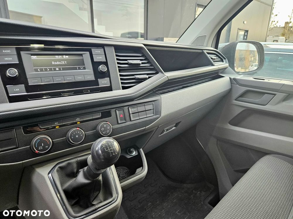 Volkswagen Transporter - 9
