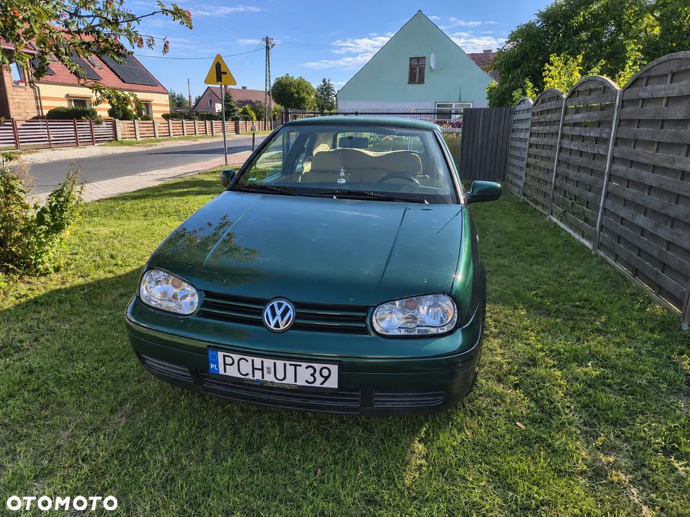Volkswagen Golf 1.6 Comfortline - 1