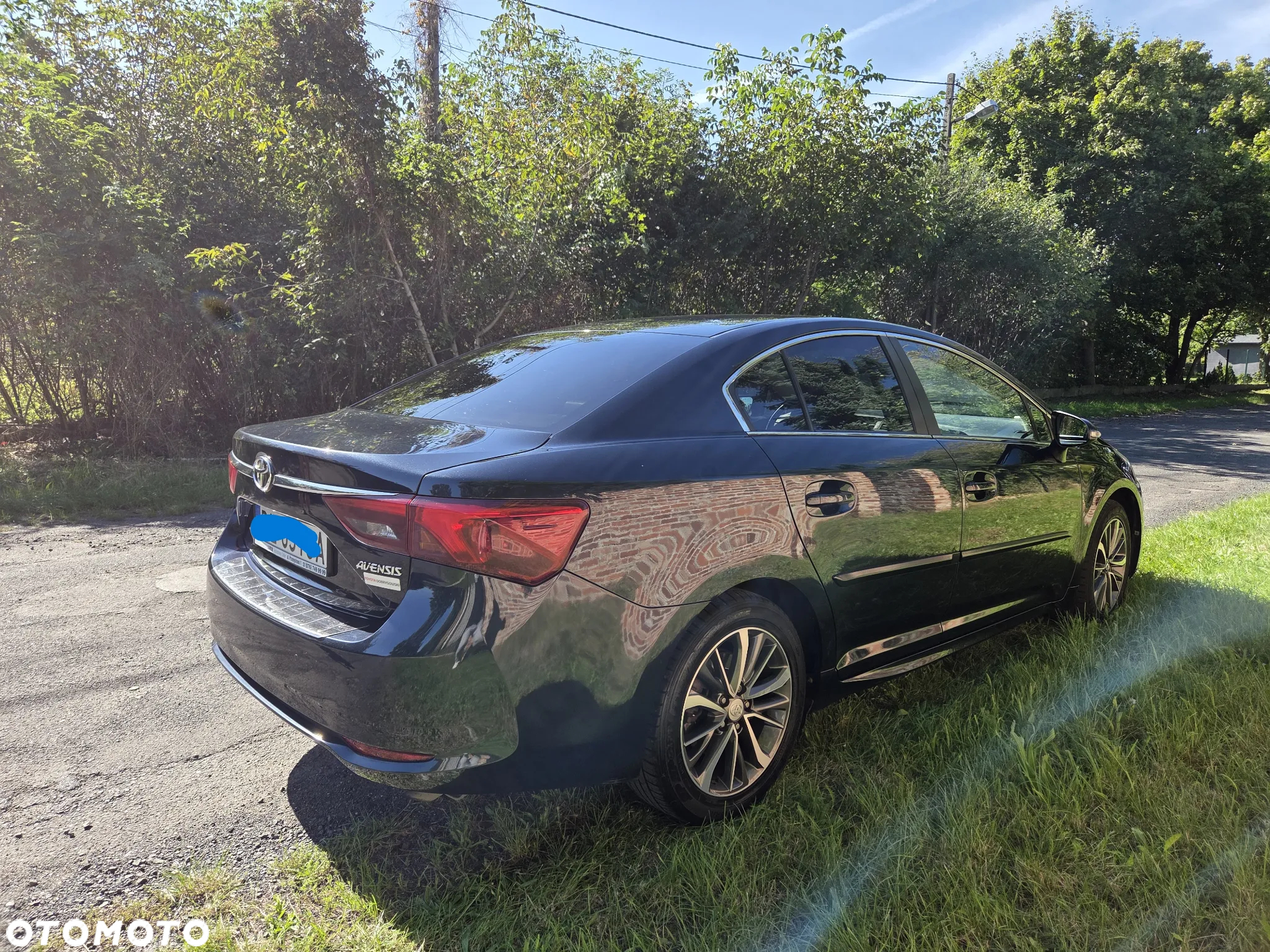 Toyota Avensis 1.8 Premium - 6