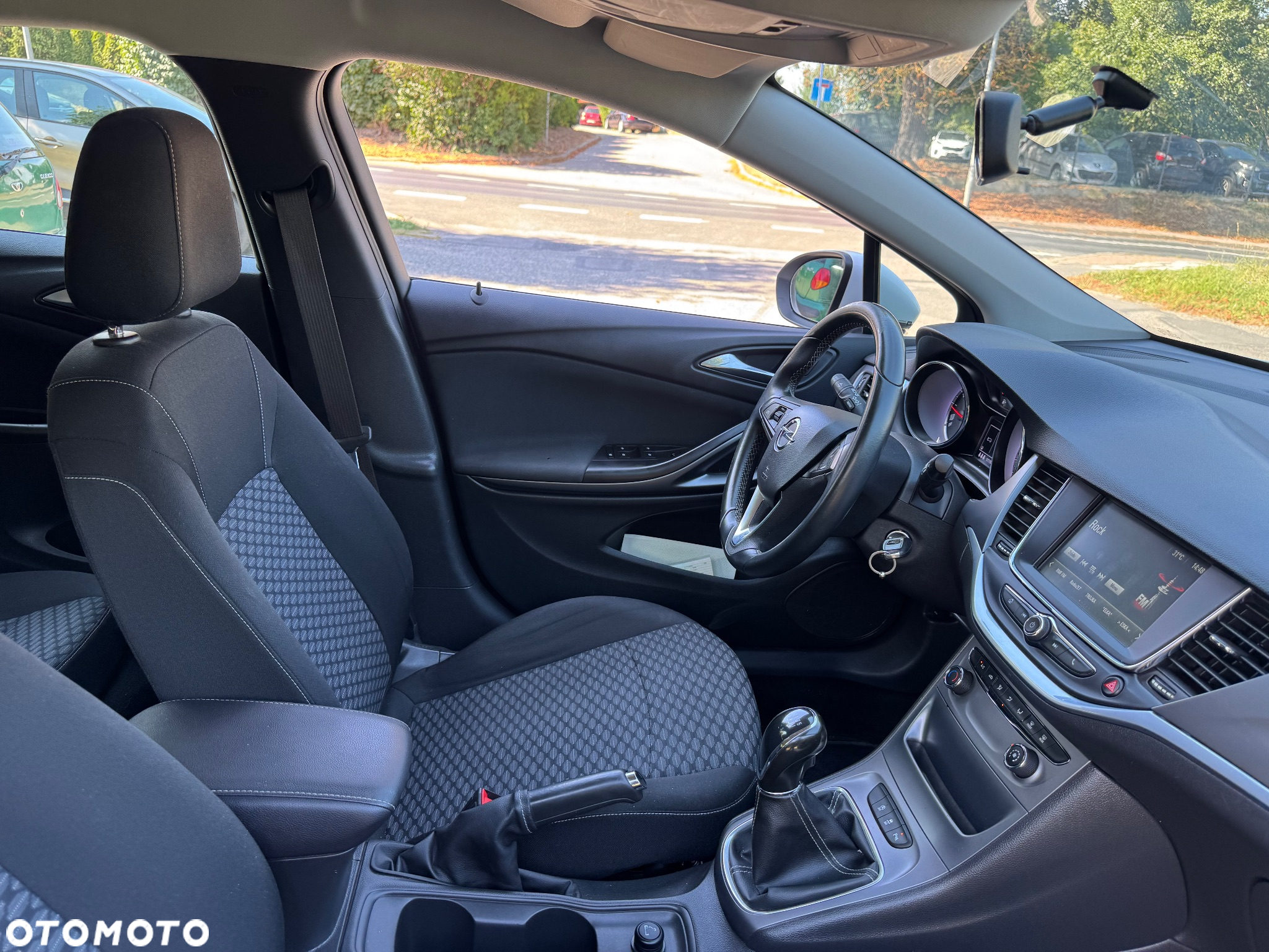 Opel Astra - 18