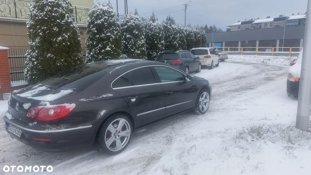 Volkswagen Passat 2.0 TDI Trendline - 3
