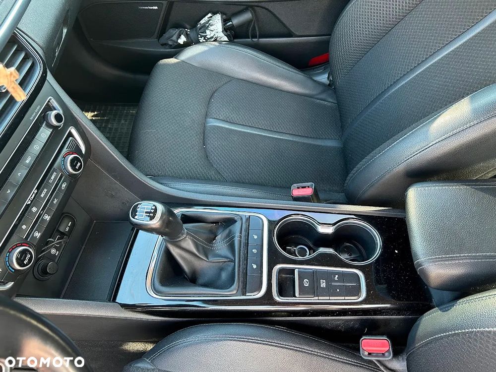 Kia Optima 1.7 CRDI L - 11