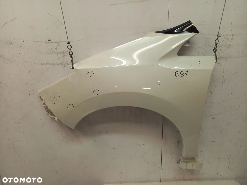 Nissan Leaf II 2 błotnik lewy przód przedni OEM - 1