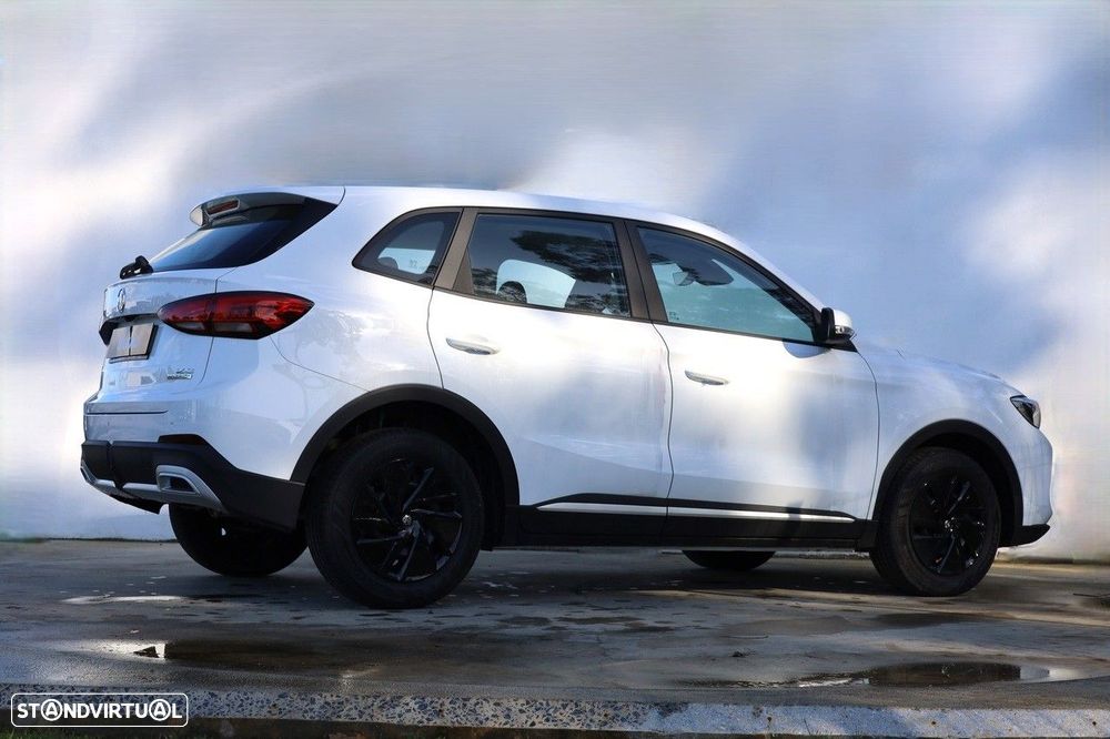 MG ZS 1.5 Hybrid+ Standard - 27