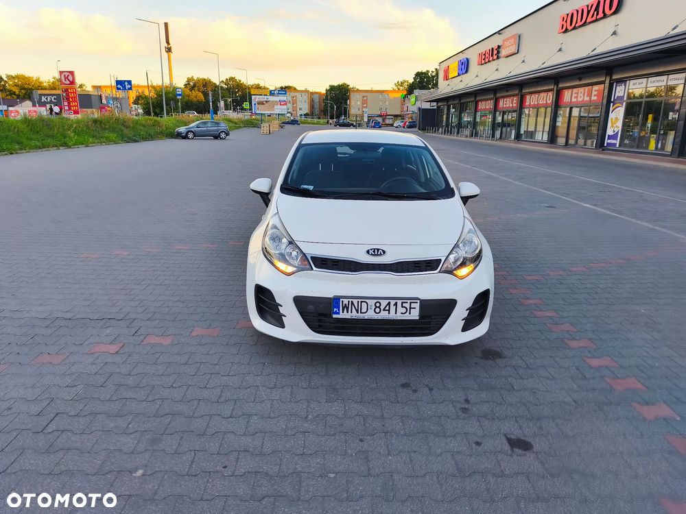 Kia Rio 1.2 Business Line - 9