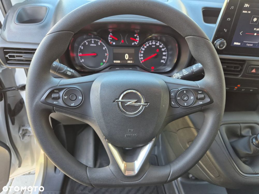 Opel Combo - 18