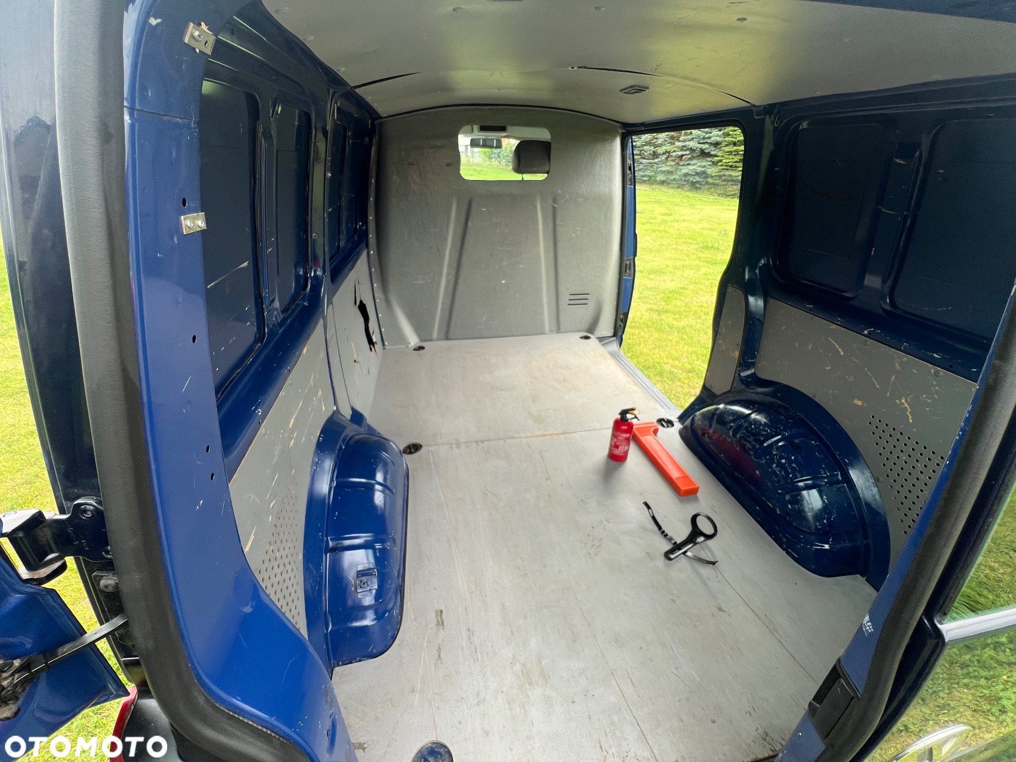 Volkswagen T5 - 21