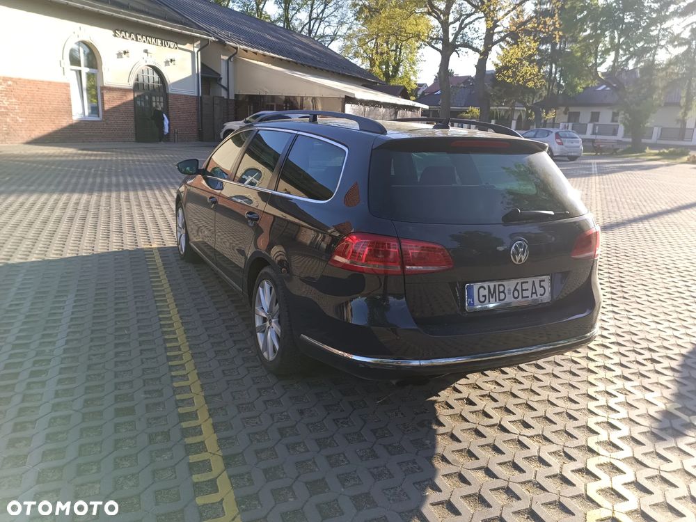 Volkswagen Passat 2.0 TDI DPF DSG Highline - 6