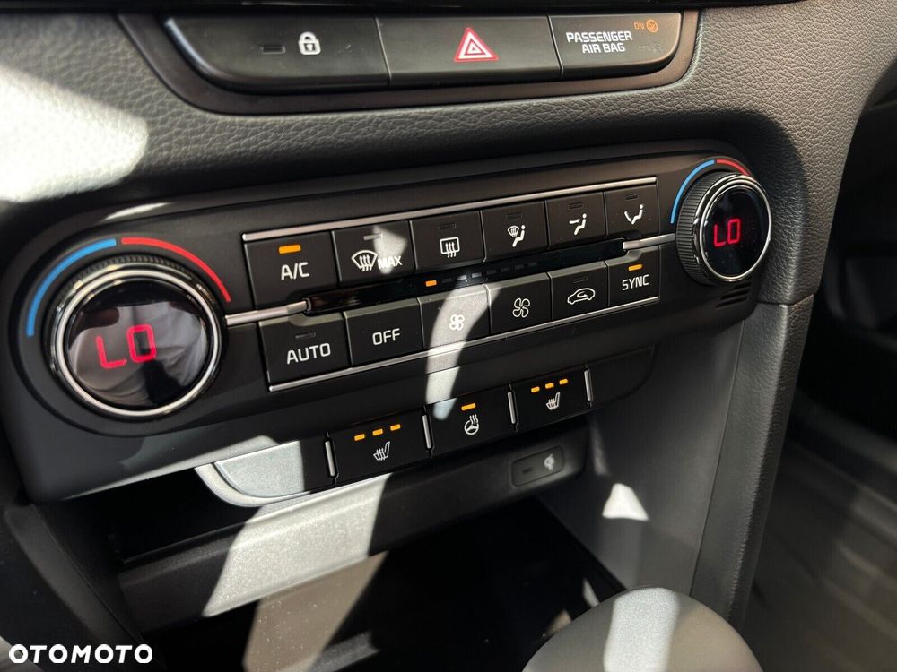 Kia XCeed - 19