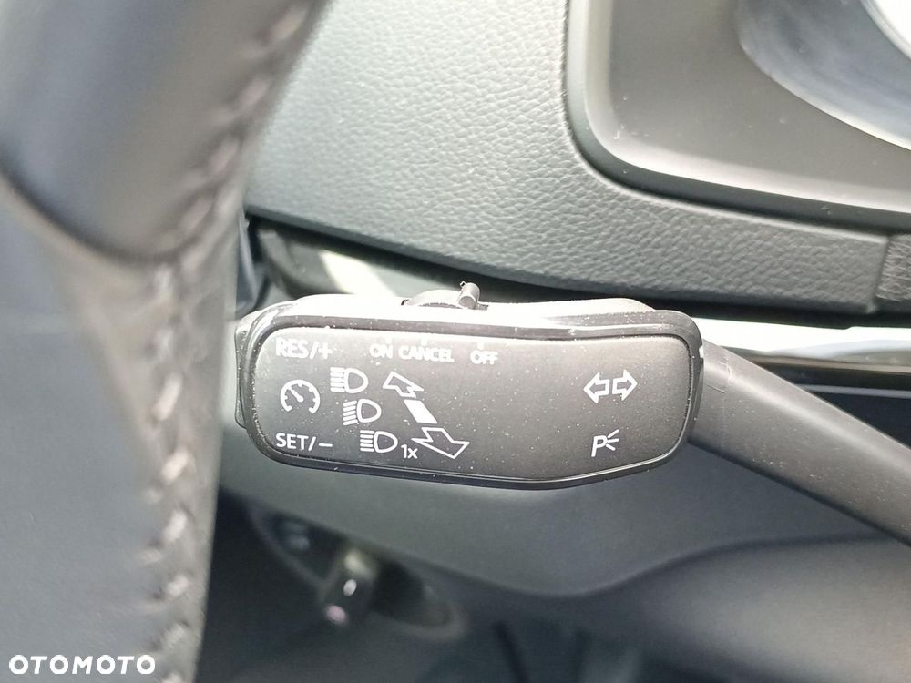 Skoda Karoq 1.5 TSI ACT 4x2 Style DSG - 40