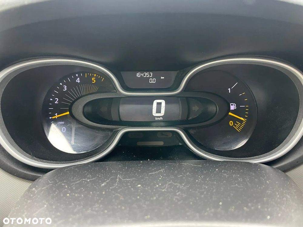 Renault Trafic - 11