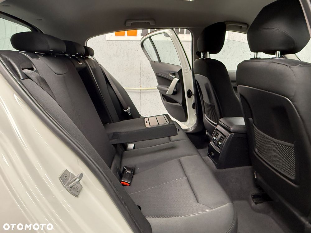 BMW Seria 1 - 9