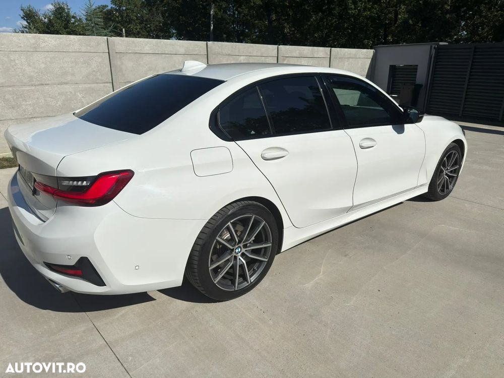 BMW Seria 3 320d Aut. Sport Line - 5