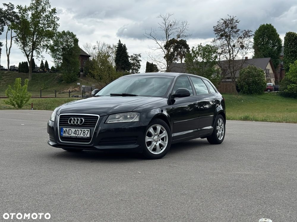 Audi A3 Sportback - 2