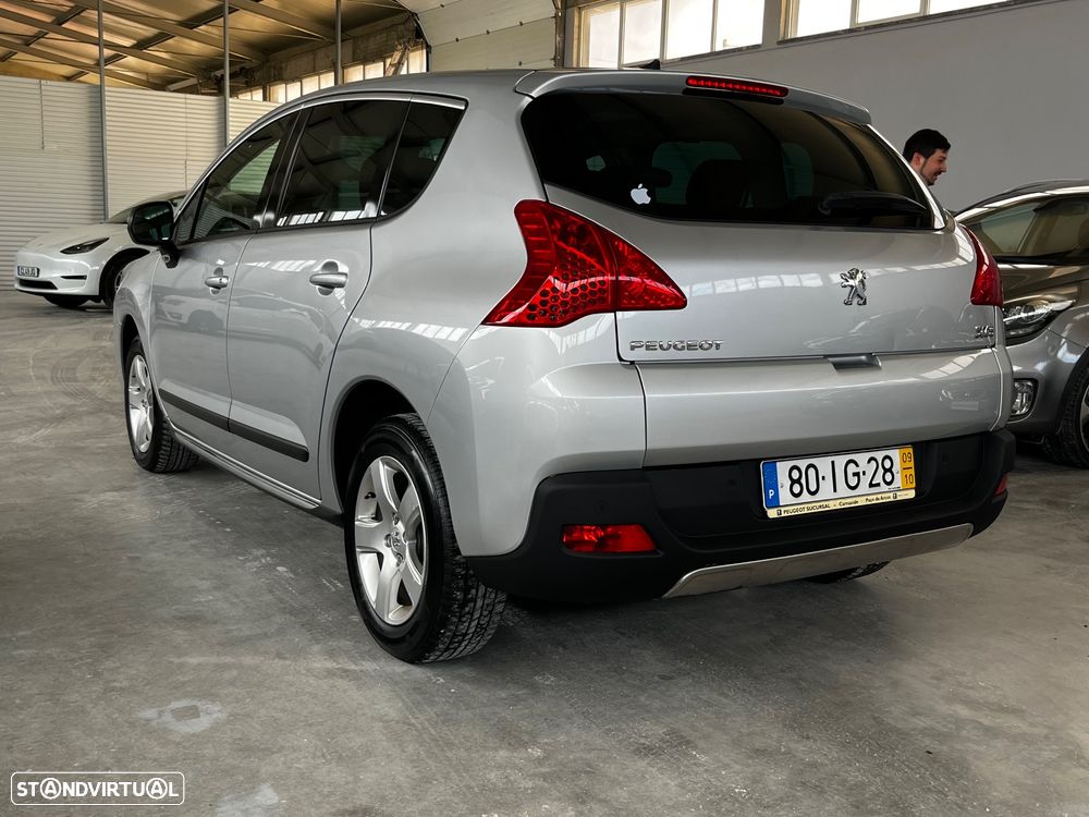 Peugeot 3008 1.6 HDi Sport CMP6 - 4
