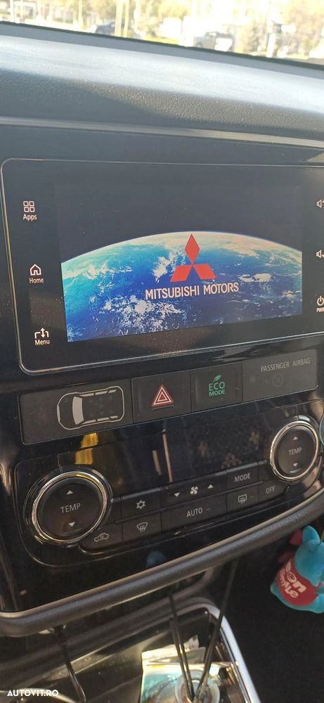 Mitsubishi Outlander 2.0 4WD - 20