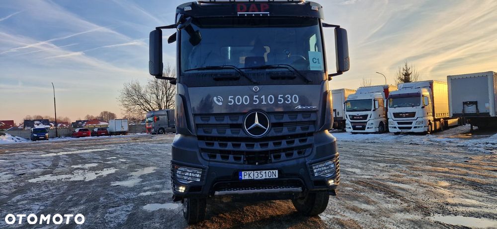 Mercedes-Benz AROCS - 1