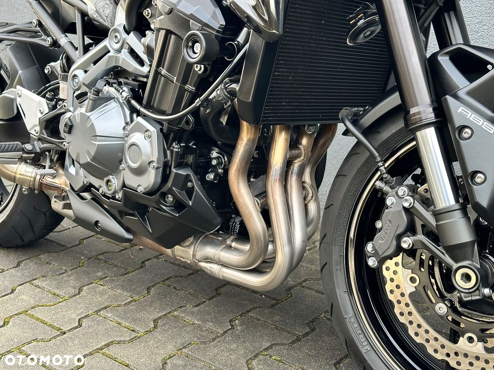 Kawasaki Z 900 - 13