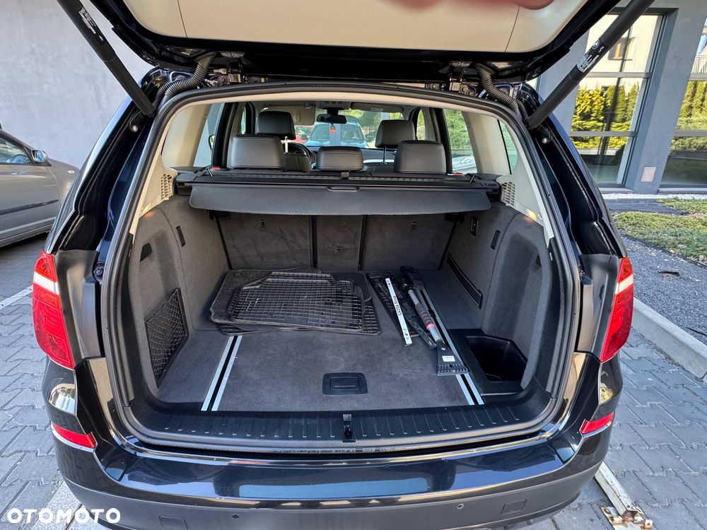 BMW X3 xDrive20d - 16